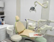 Стоматологическая клиника Эмерал Дент Фото 2 на сайте Tsaricino.ru